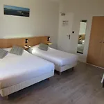 Hotel De France 2*