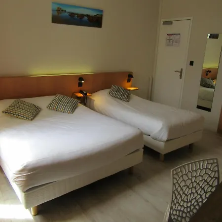 De France 2* Saintes