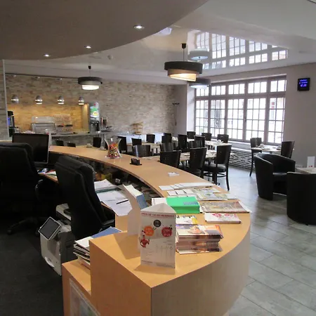 Hotel Contact De France