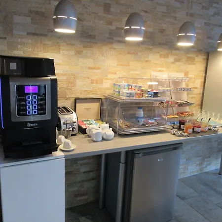 Hotel Contact De France Saintes